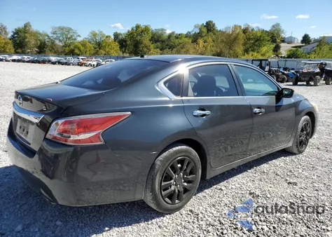2015 Nissan Altima 2.5 из США, поврежденный, VIN 1N4AL3APXFN334207